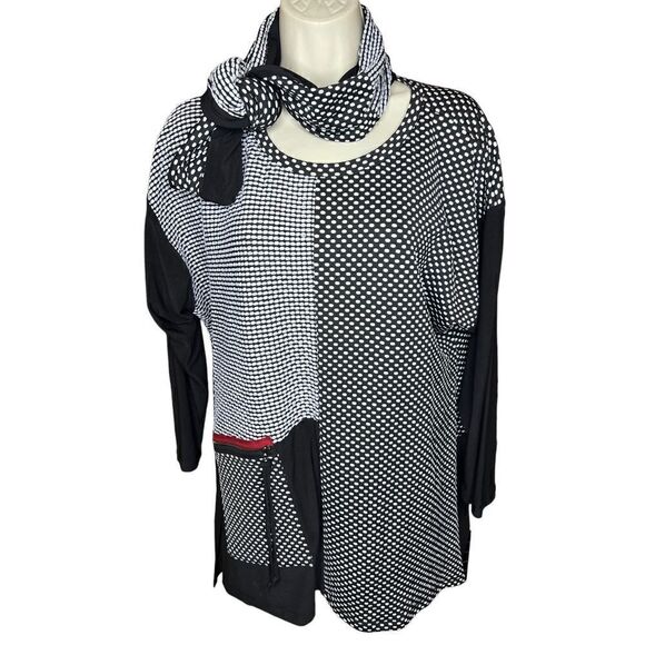 IC by Connie K Black & White Asymmetrical Tunic Top Size Large - Picture 1 of 12